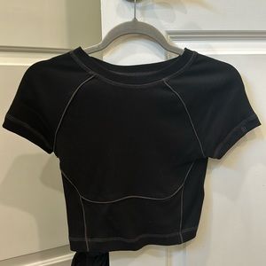 BDG short sleeve crop top
